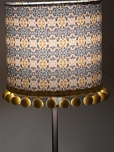 Original Pom Pom Glow